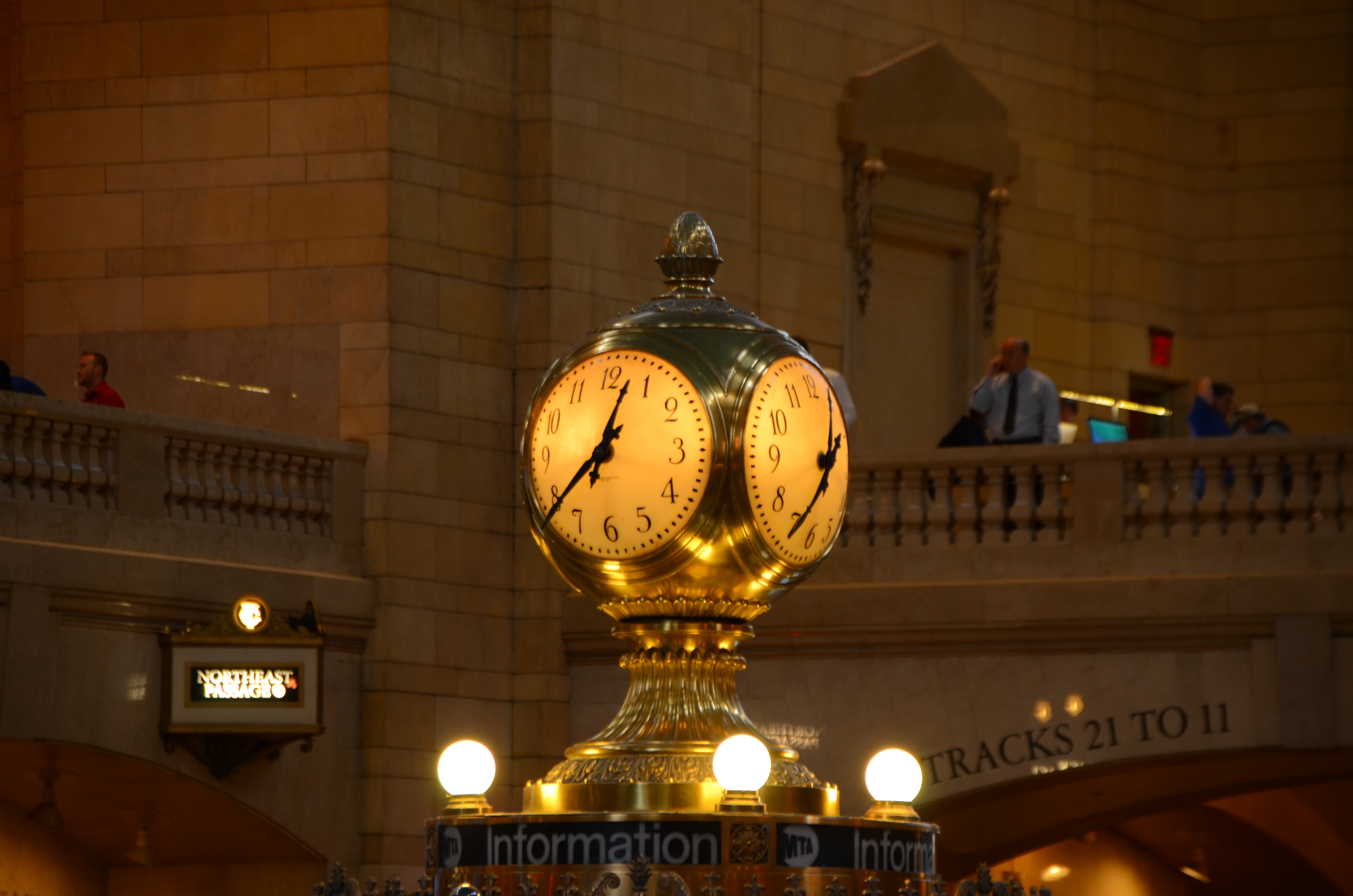 A clock in NY Central Station